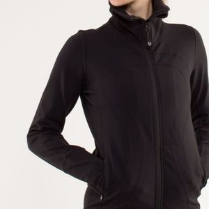Lululemon Define black Jacket size 6